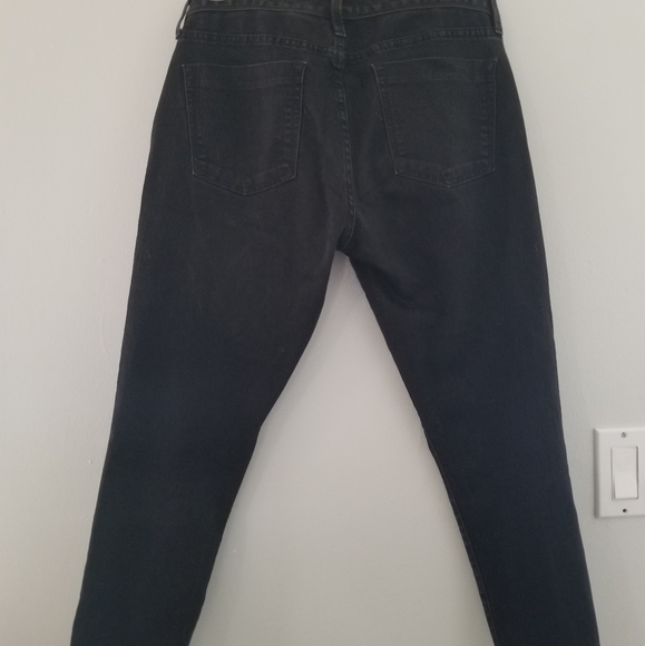 Banana Republic black crop denim - Picture 2 of 3